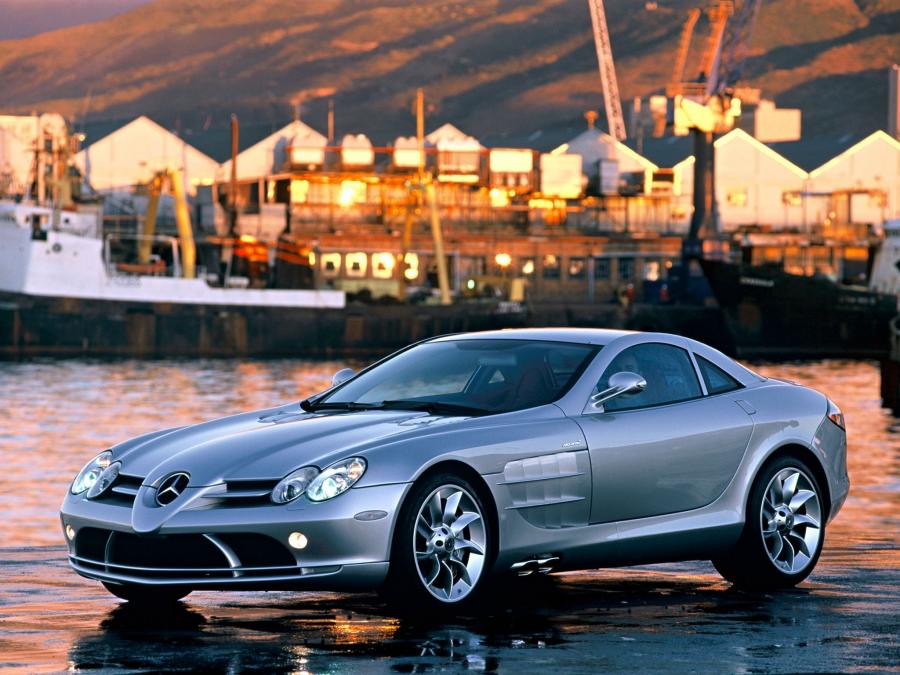  Mercedes-Benz SLR McLaren 2003 года  (фото 316 из 319)